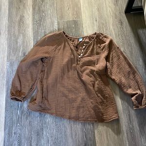 Old Navy Brown Shirt Size M